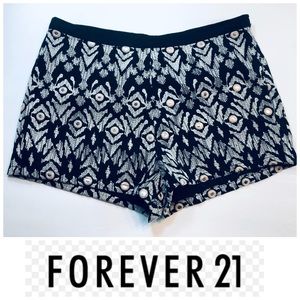 Forever 21 NWOT Embroidered Mirrored Tile Black